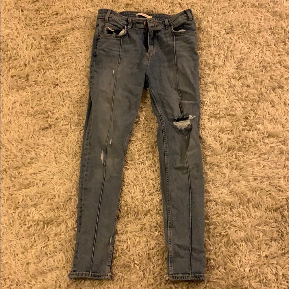 Levi’s High Rise Distressed Skinny Jeans